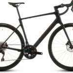 Cube Attain C:62 Race blackline